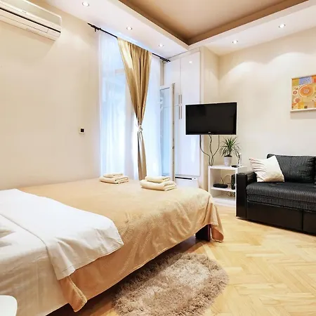 Paradise Forest Apartman